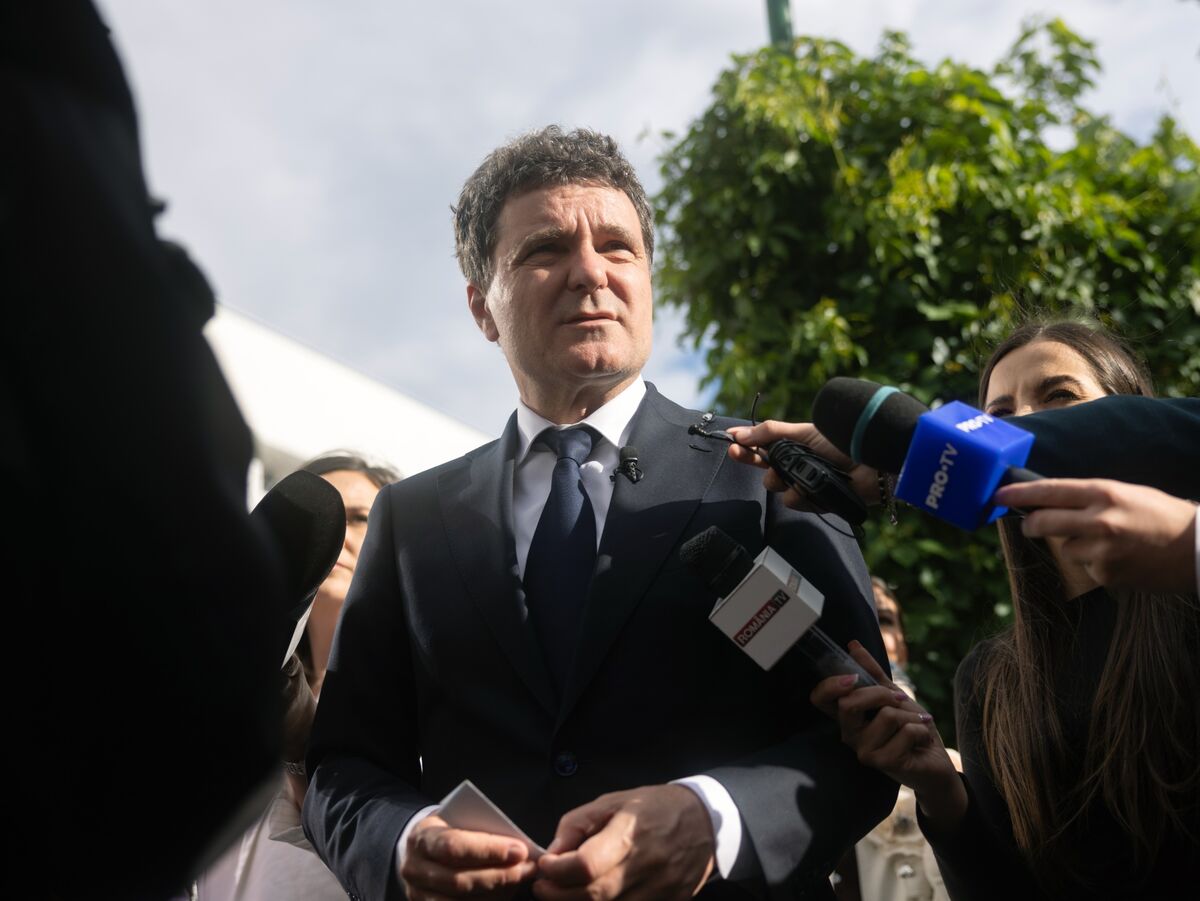 Romanian President Defends Europe’s ‘Pragmatic’ Stance on Hormuz