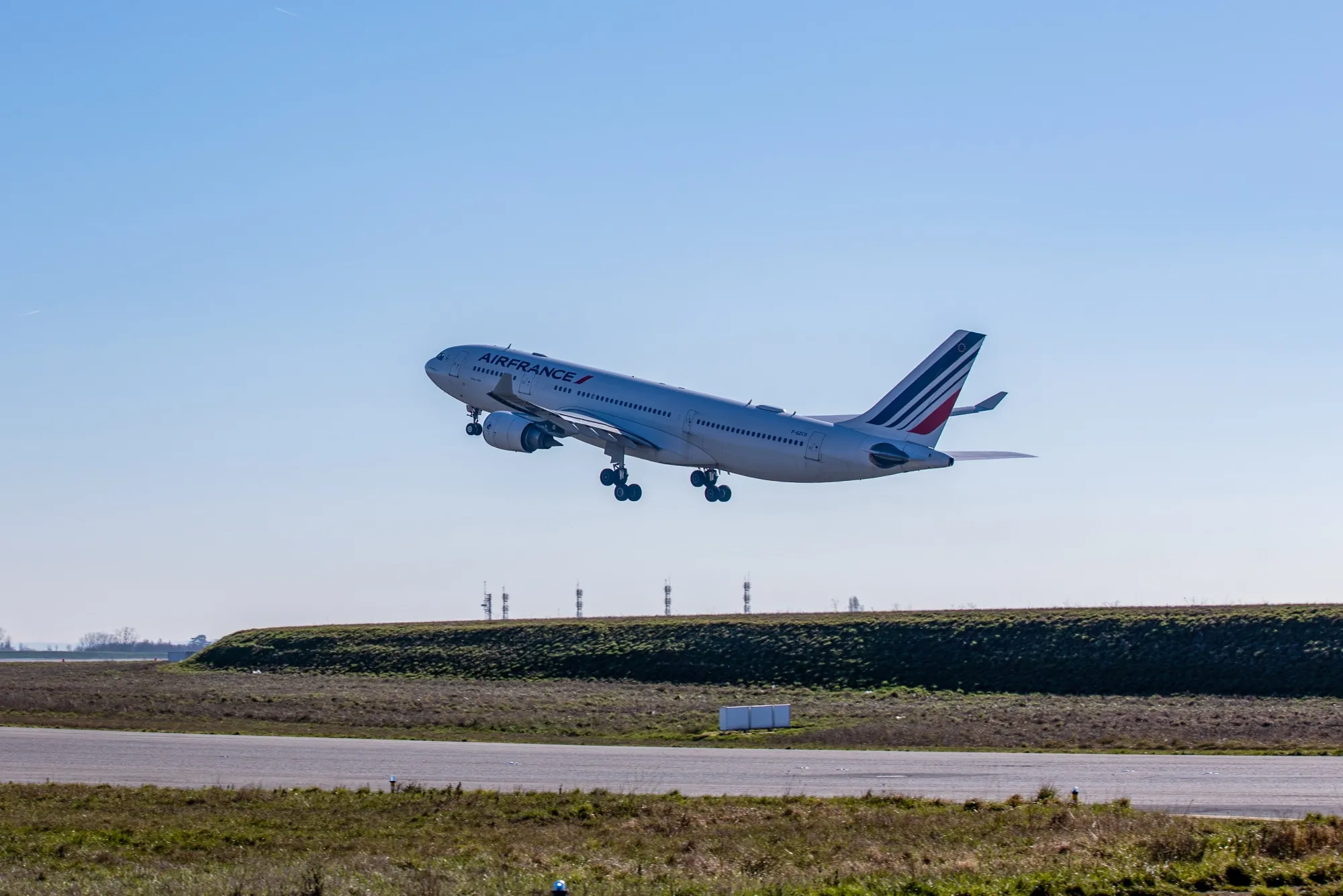 An Air France-KLM Group Airbus A330 passenger aircraft btakes off from Charles de Gaulle airport&nbsp;in Roissy, France.