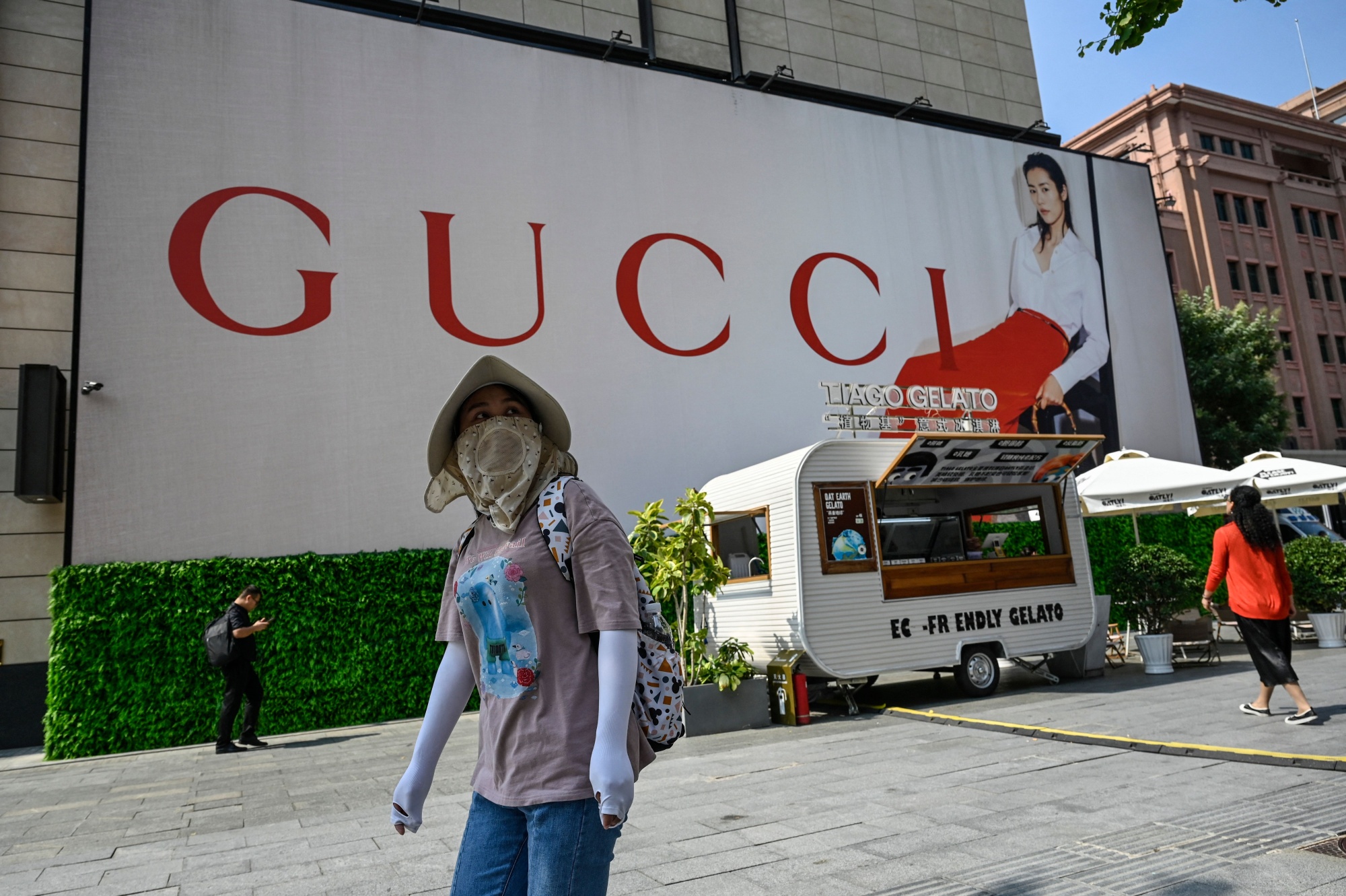 Kering's Gucci Show Gains Erased by Rare Negative Recommendation - Bloomberg