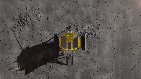 Plan to Mine the Moon Gives Australia Opening in New Space Era