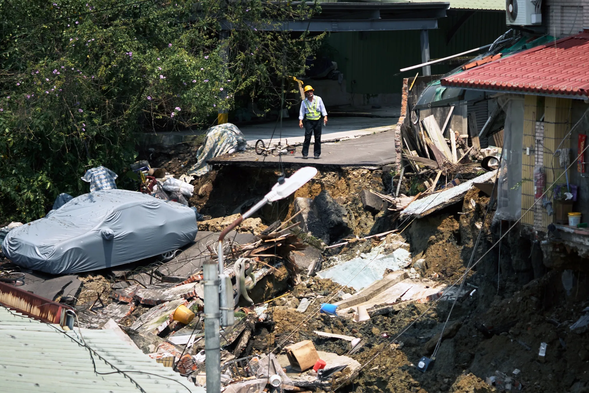 Damaged houses and roads&nbsp;following an earthquake in New Taipei City, Taiwan on April 3.