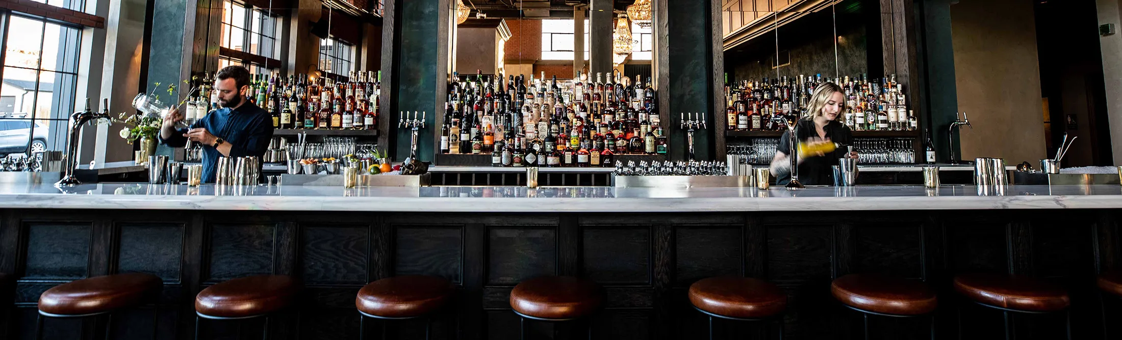 Ever Wanted to Own a Bar? You Can Now Buy Shares of Death & Co. - Bloomberg