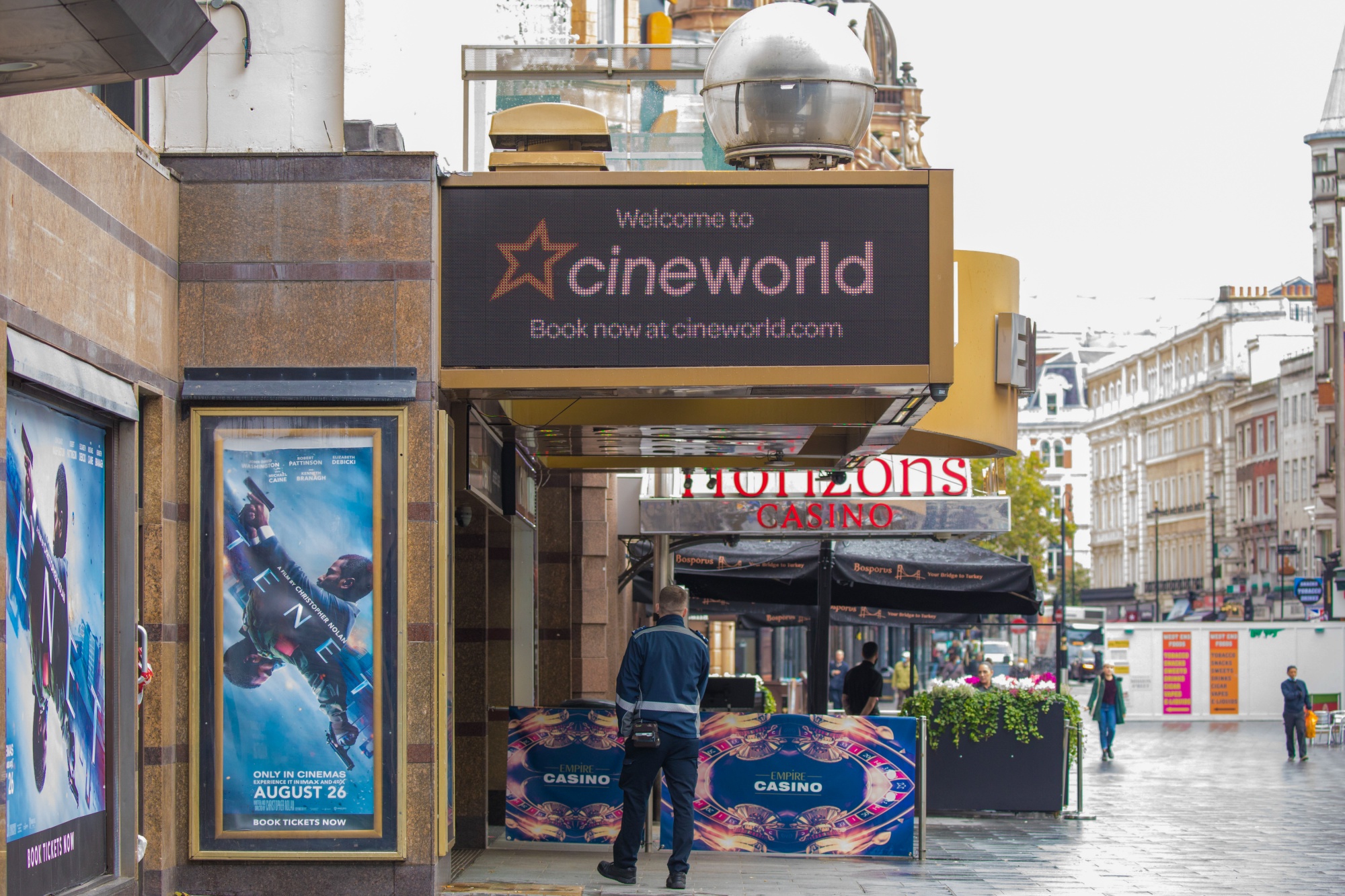 Cineworld Share Price (LON:CINE) Drops 82% After Report on US Bankruptcy  Plan - Bloomberg