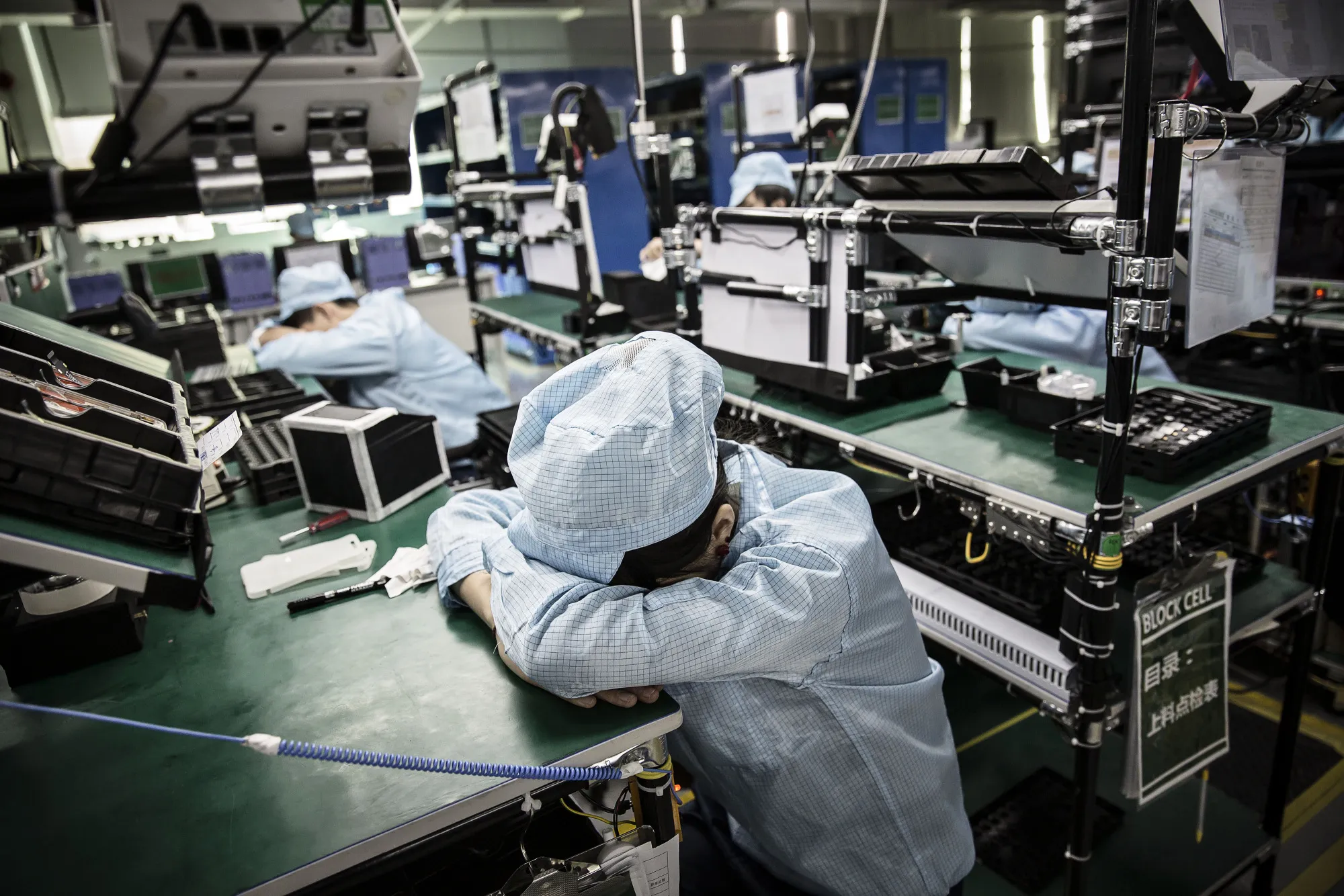 Inside OnePlus Factory
