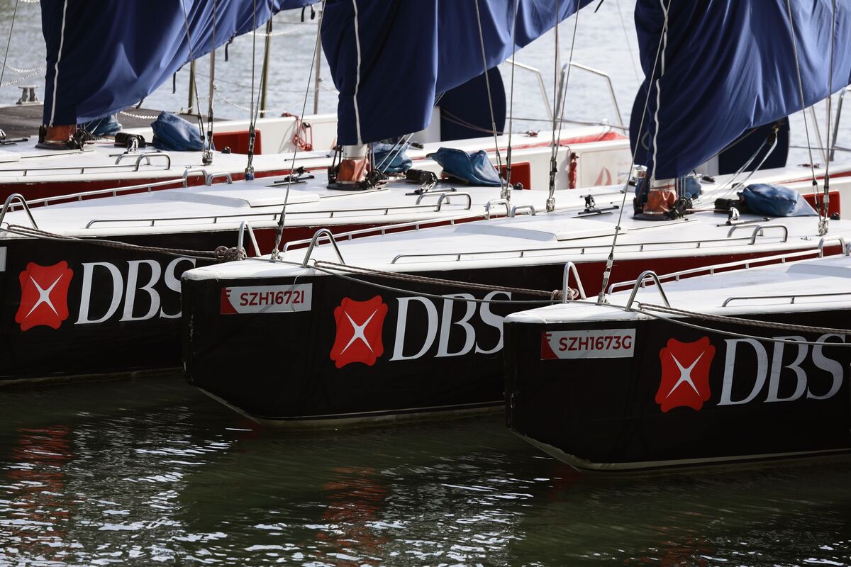 Southeast Asia’s Biggest Bank DBS Lifts Guidance as Profit Beats