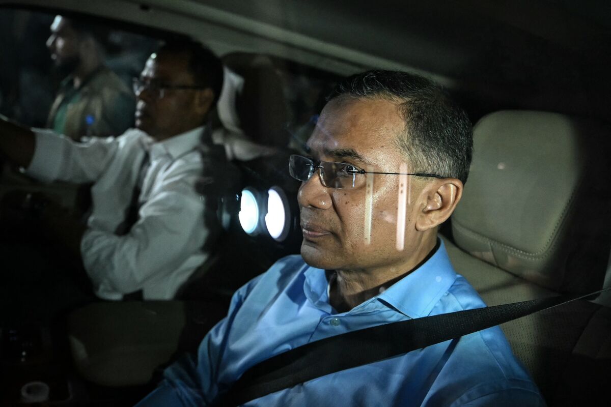 India Seeks Reset With Bangladesh as New Leader Takes Oath