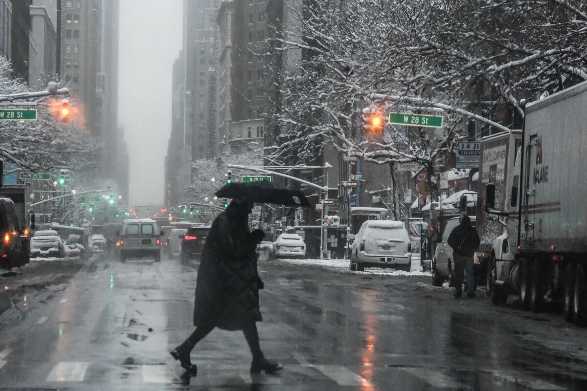 New York City Braces for Heavy Snow as Major Winter Storm Approaches ...