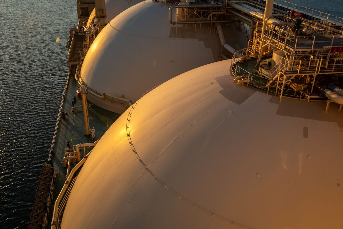 bloomberg.com - Patrick Sykes - Energy Trader BGN Plans Global Gas Push Ahead of New Supplies