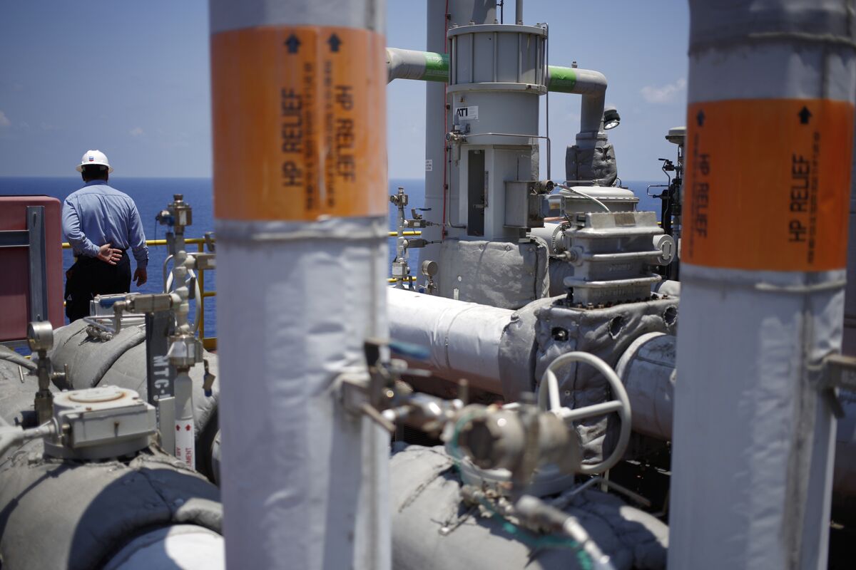 Gulf of Mexico Offshore Oil Lease Plan Voided by U.S. Judge - Bloomberg