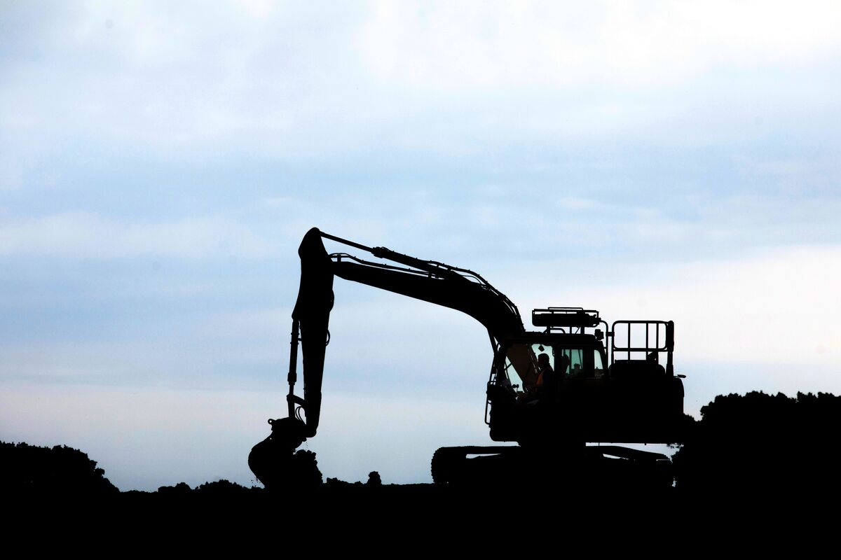 PAI, ICG Said to Ink Infra Group Stake Sale at €3 Billion Value