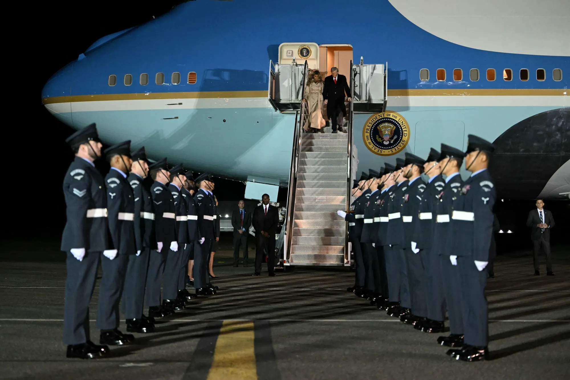 ВЕЛИКОБРИТАНІЯ-США-КОРОЛЕВСЬКА РОДИНА-ТРАМП