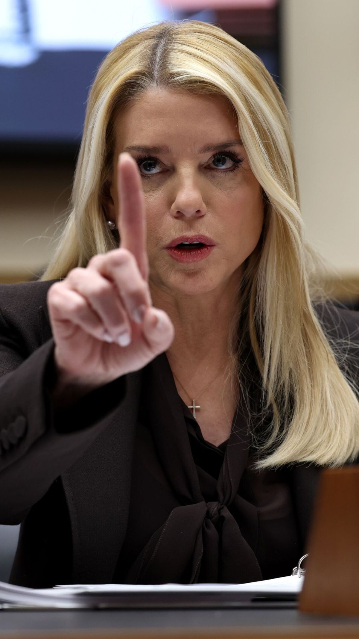 AG Bondi Clashes With Democrats Over Unredacted Epstein Files