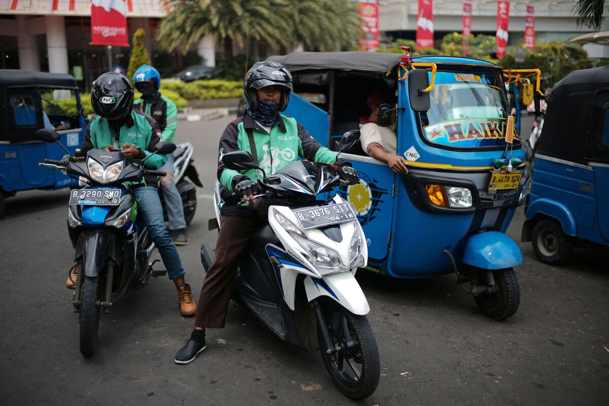 アマゾン、インドネシアのゴジェックに出資協議－関係者 - Bloomberg