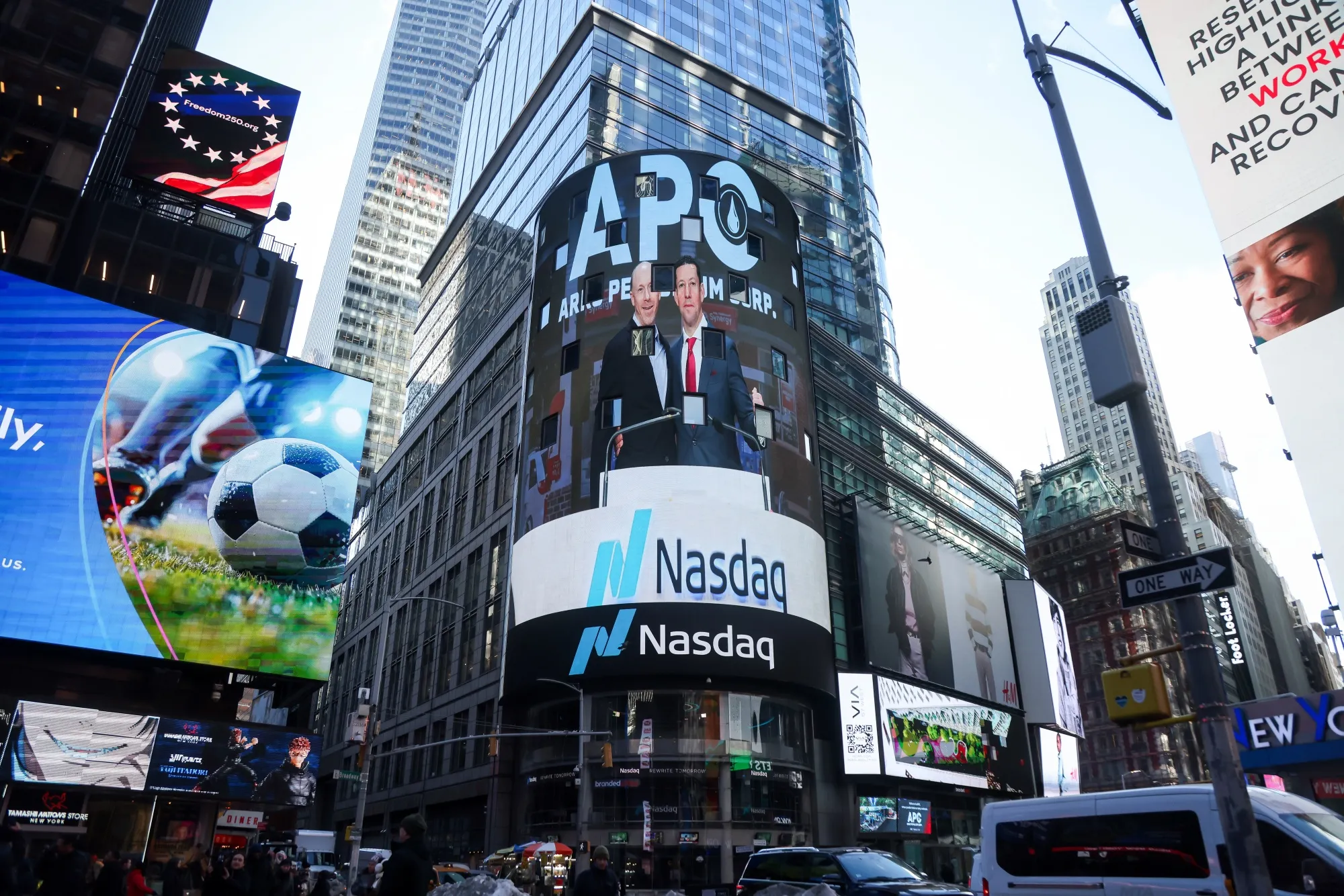 Now the largest bourses, including those operated by&nbsp;Cboe Global Markets Inc.,&nbsp;Nasdaq Inc., and&nbsp;Miami International Holdings, Inc., have filed with the Securities and Exchange Commission asking to move toward a system where exchanges will only charge ORF on their own transactions.
