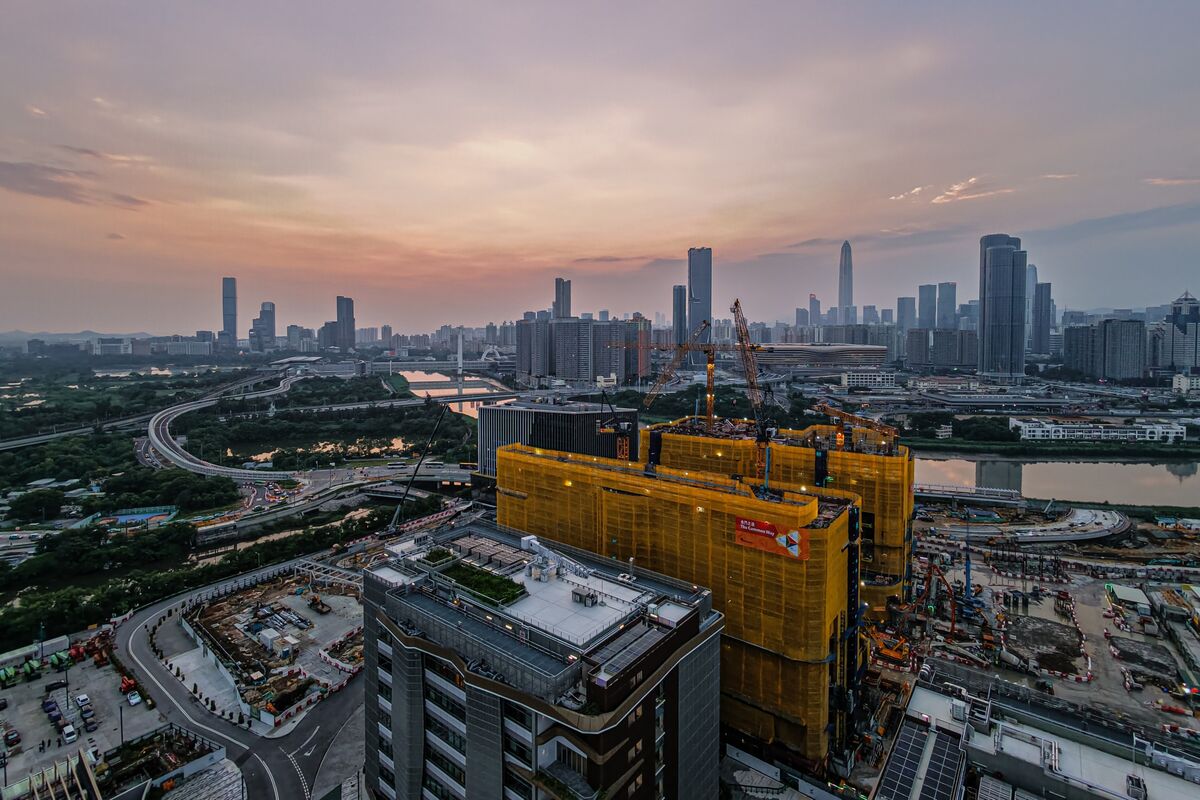 Hong Kong’s Data Center Ambitions Face $2.6 Billion Funding Test