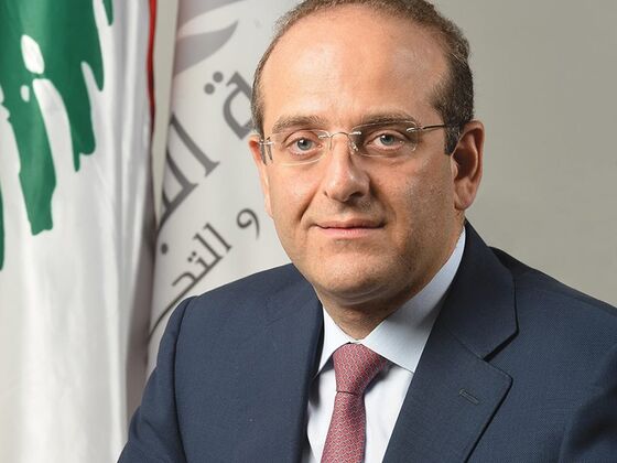 Lebanese Minister Says `Definitely' No Plans to Restructure Debt