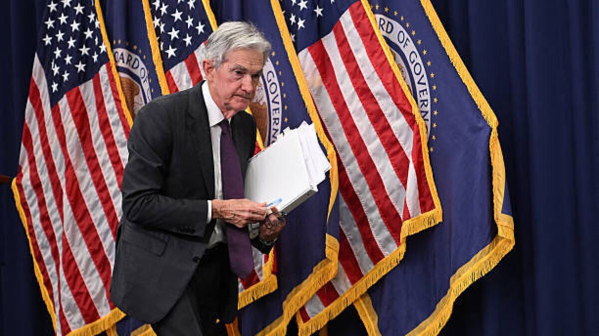 ⚫️ BLOOMBERG: "La Fed mantiene i tassi di interesse invariati: cautela in territori inesplorati, secondo William Dudley"