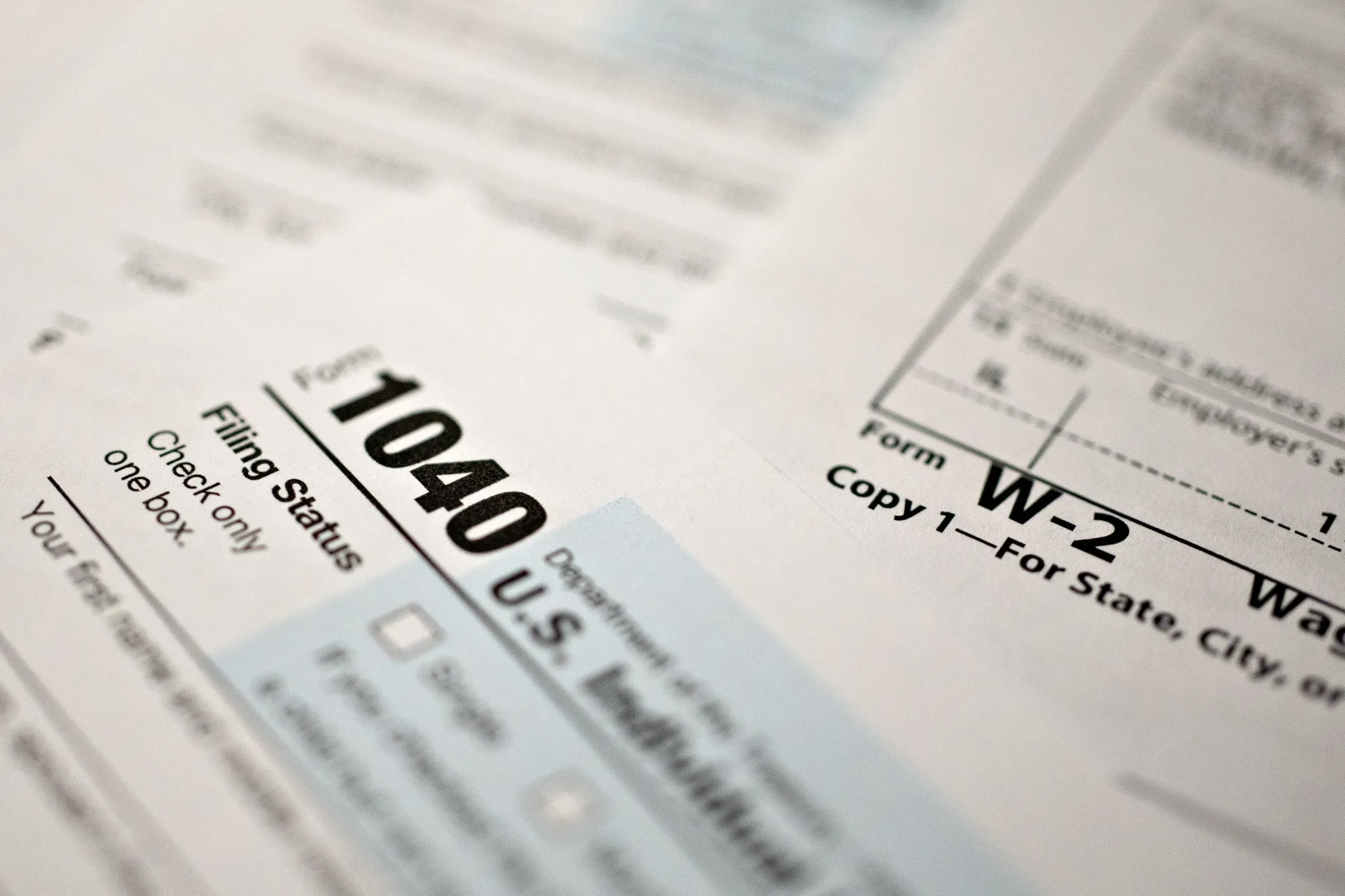 Mutual funds that lost money last year could still result in a tax bill for holders.