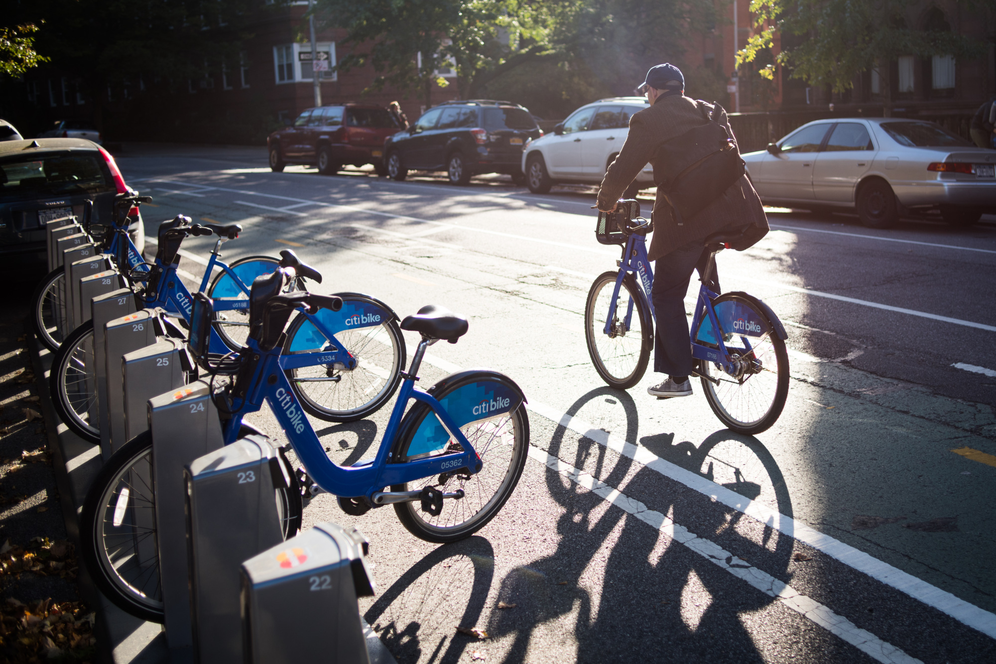 For Citi Bike’s ‘Angels,’ Riding in NYC Can Be a Rewarding Relationship ...