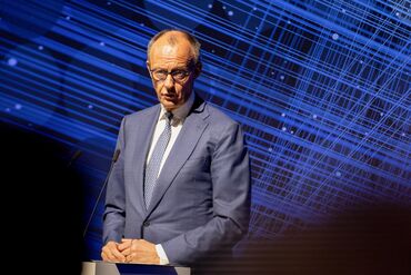 German Coalition Draws Up Road Map for Broad Reforms by July