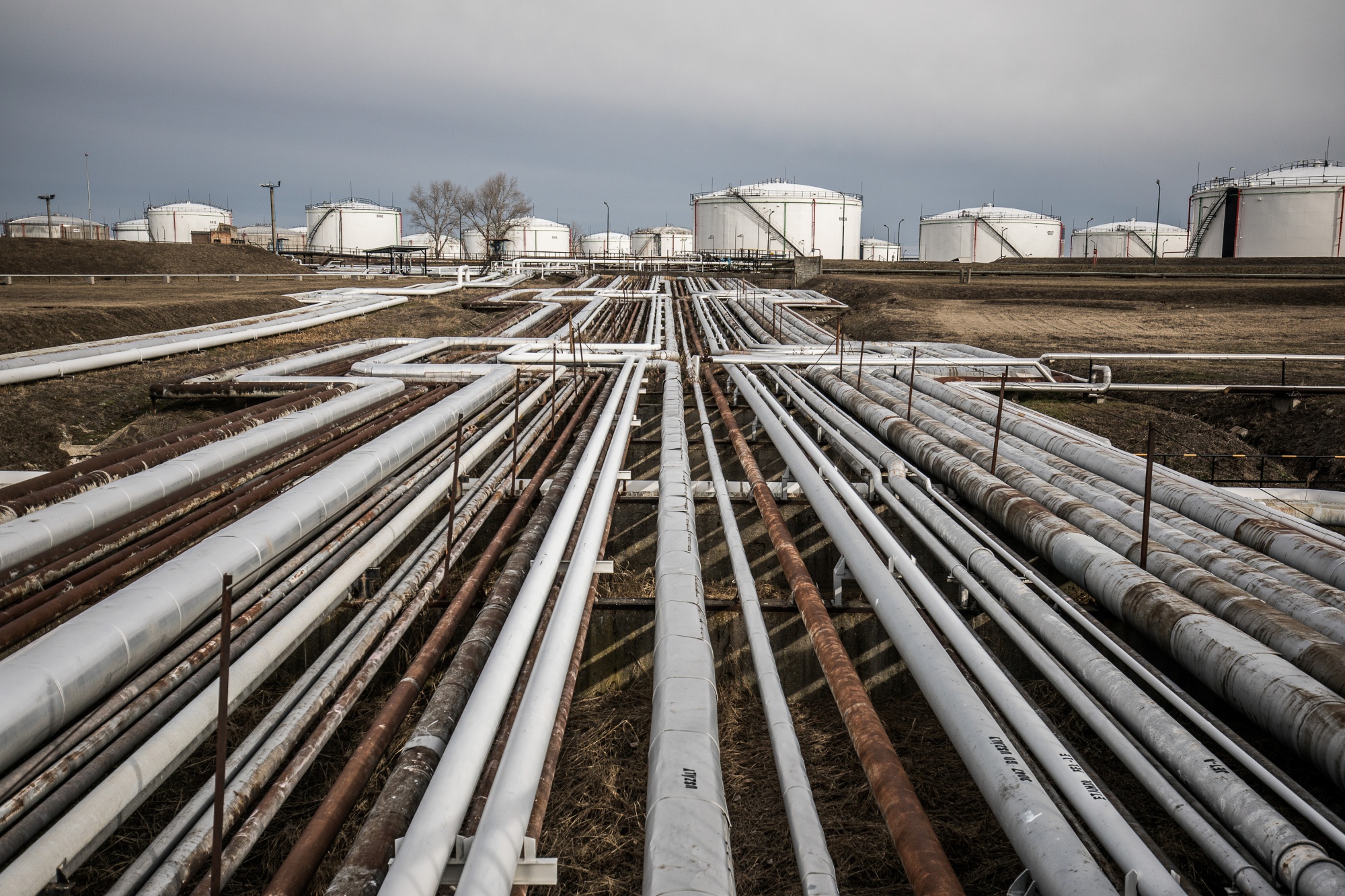 MOL Hungarian Oil & Gas Plc Refinery As Oil Trades Near Three-Month High
