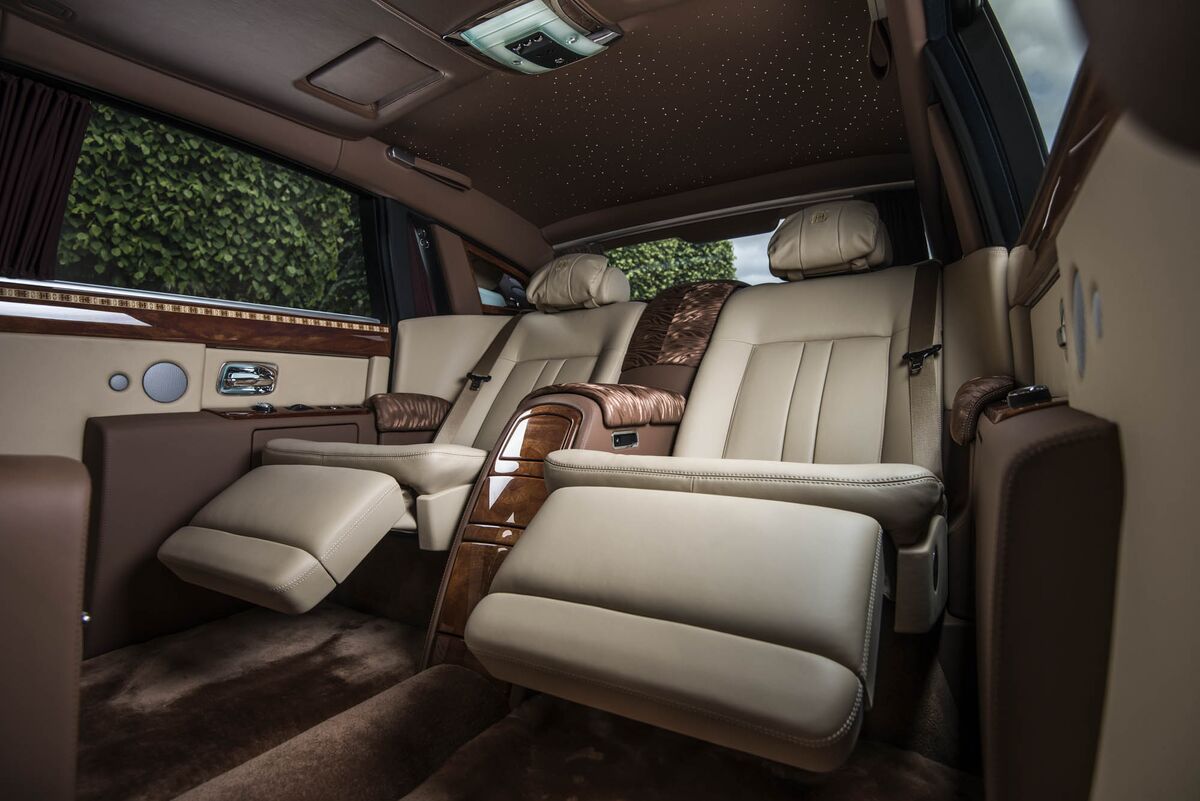 Which Luxury Cars Have the Best Back Seats? - Bloomberg