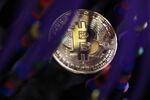 1505895467_bitcoin