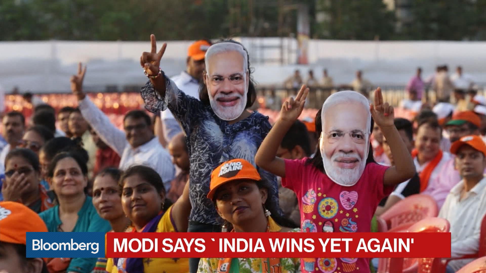 Modi's BJP Retains Power in Gujarat in Landslide Victory - Bloomberg