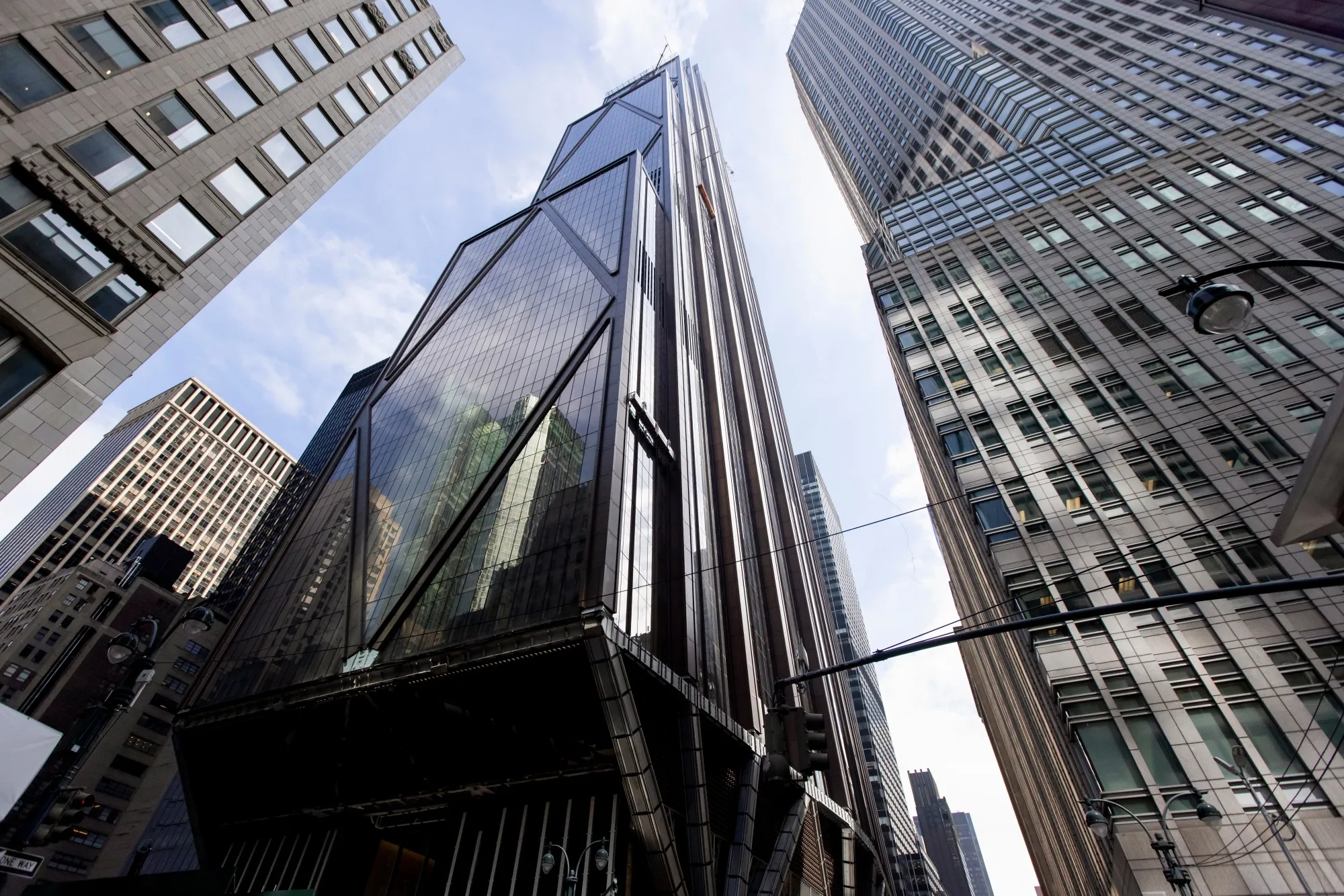 米銀大手が相次ぎ増配発表、ＦＲＢのストレステスト通過受け - Bloomberg