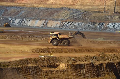 Australia Judge Reluctant to Oust Citic Pacific From Palmer Land