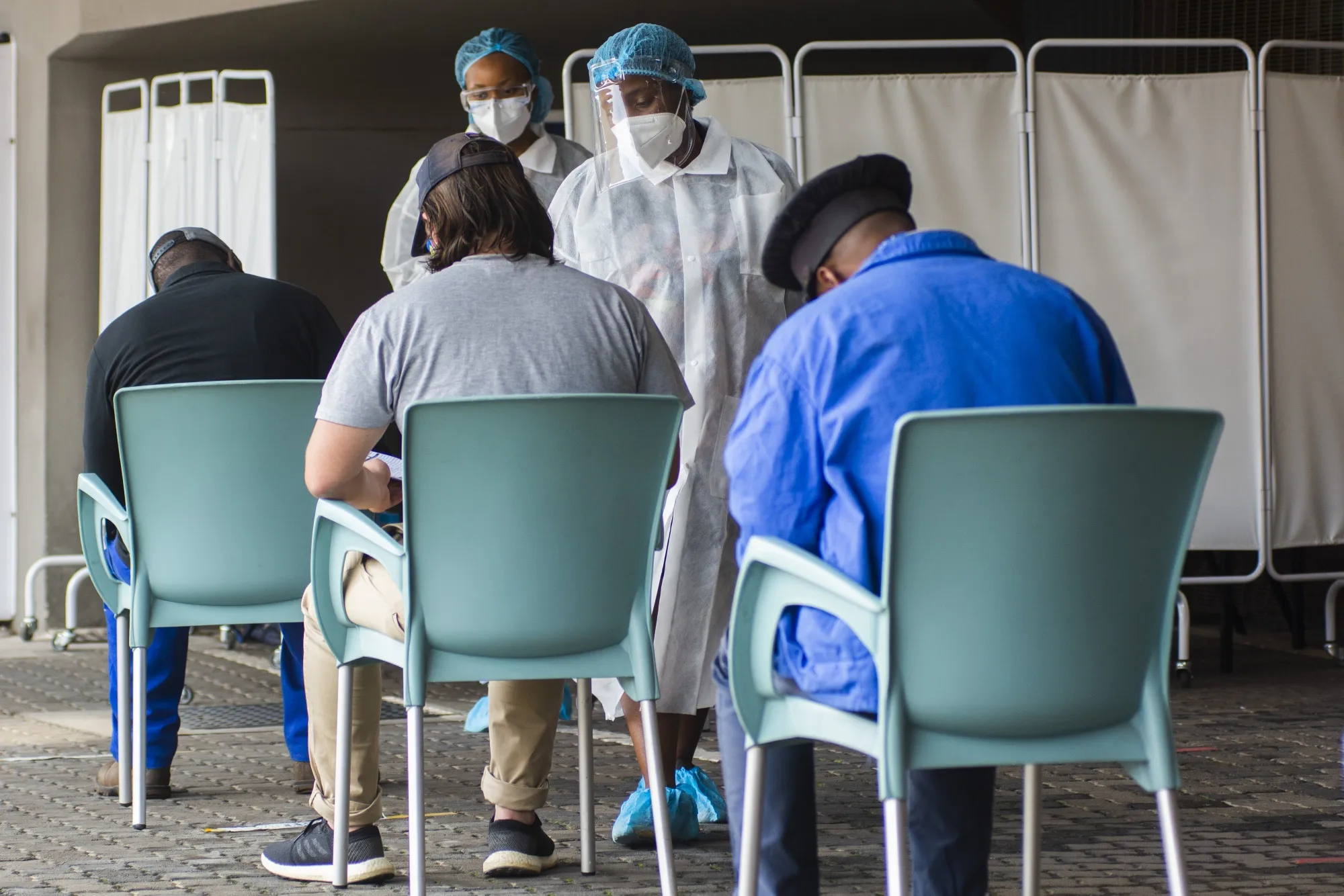 Covid-19 Testing As South African Mutation Causes Global Vaccine Worry