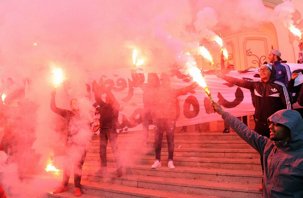 Lessons From The Only Remaining Arab Spring Democracy Bloomberg