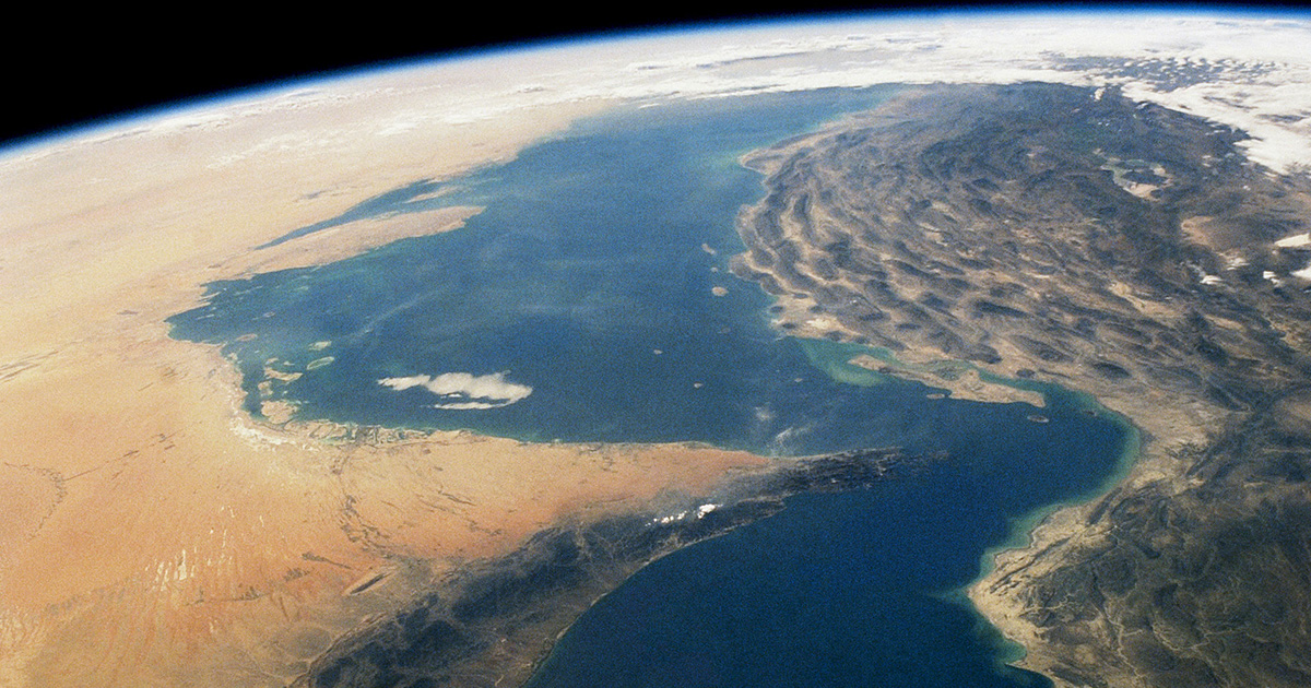 The Strait of Hormuz, between the Persian Gulf and the Gulf of Oman, as seen from the International Space Station. The Strait of Hormuz runs between Iran and United Arab Emirate. Source: Getty Images