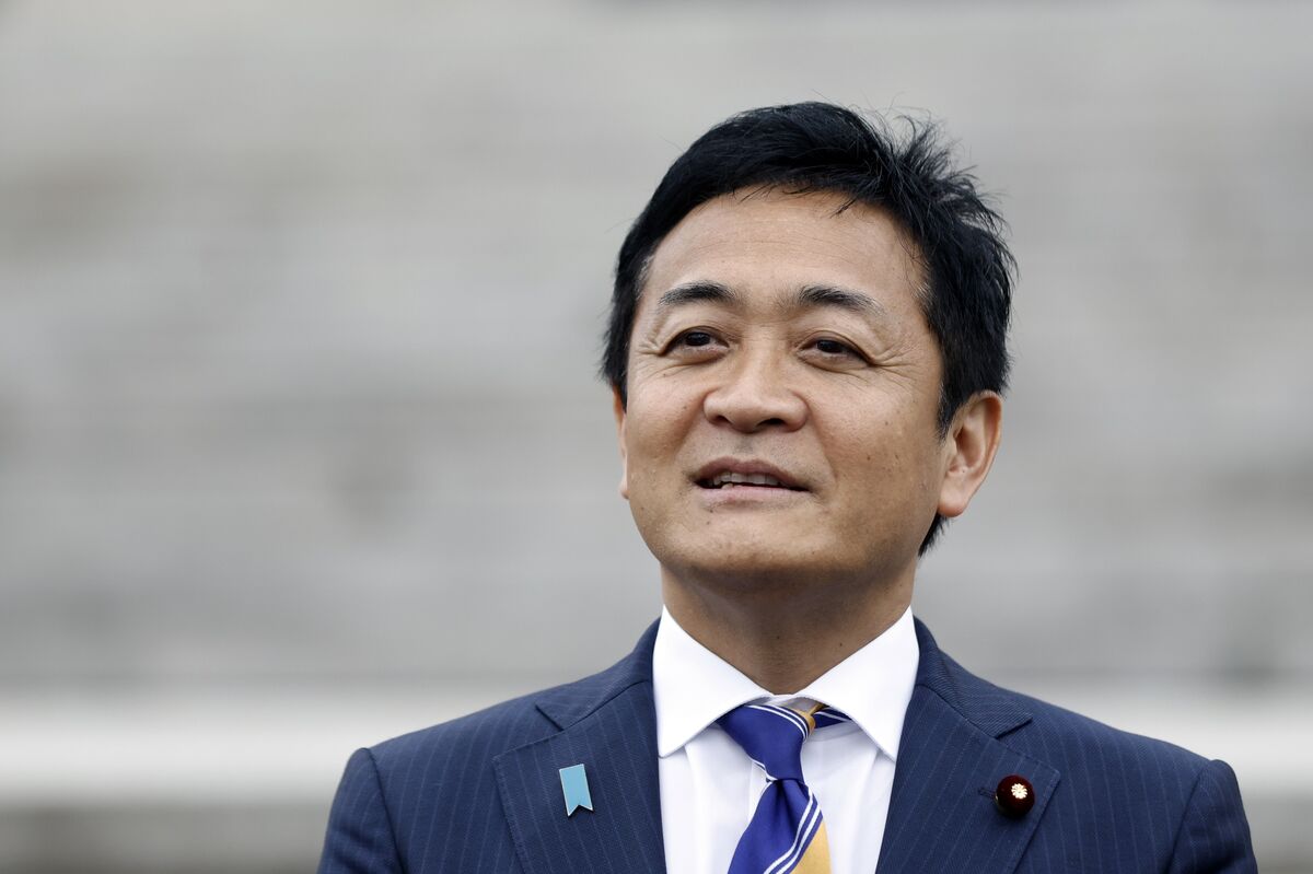 Key Japan Opposition Party Head Reluctant to Jump Into Coalition