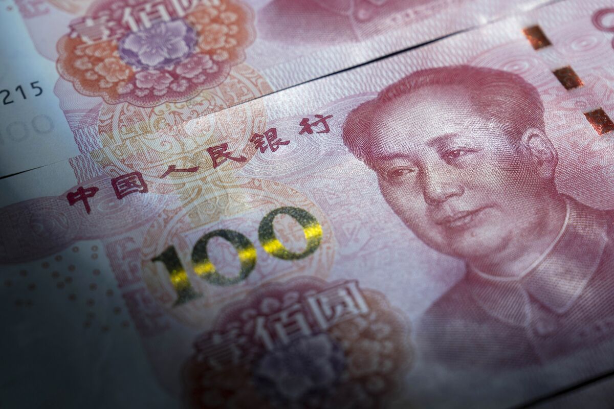 Mozambique Weighs Swapping Dollar Debt for Yuan in China Talks