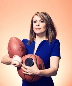 How Alyssa Milano Created a Fan-Gear Fashion Empire for Women
