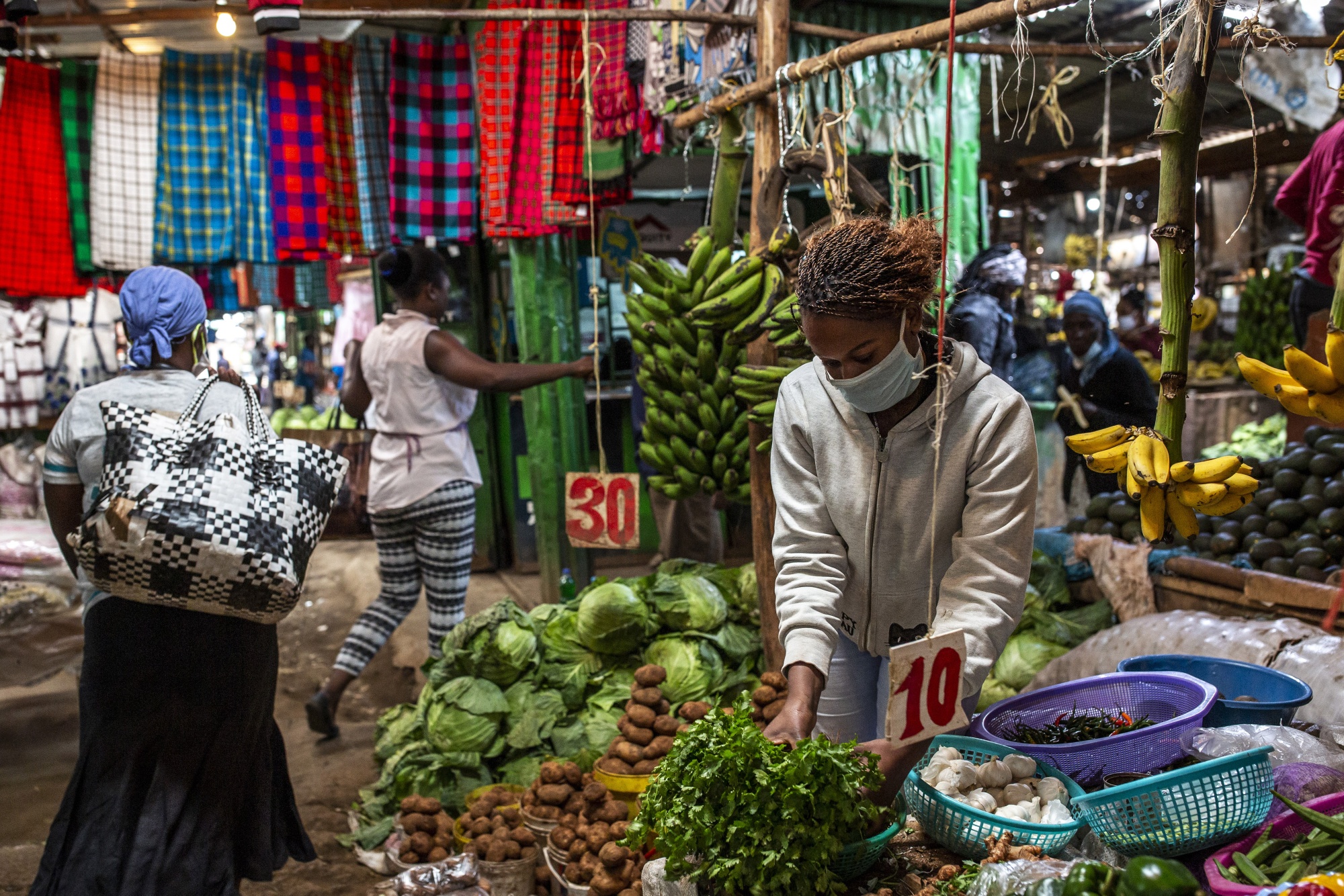 Kenyan Inflation Slows to 11Month Low on Fuel Subsidies, Food Bloomberg