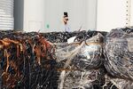 To a Chinese Scrap-Metal Hunter, America's Trash Is Treasure