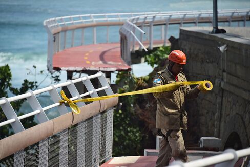 BRAZIL-OLY-2016-RIO-ACCIDENT