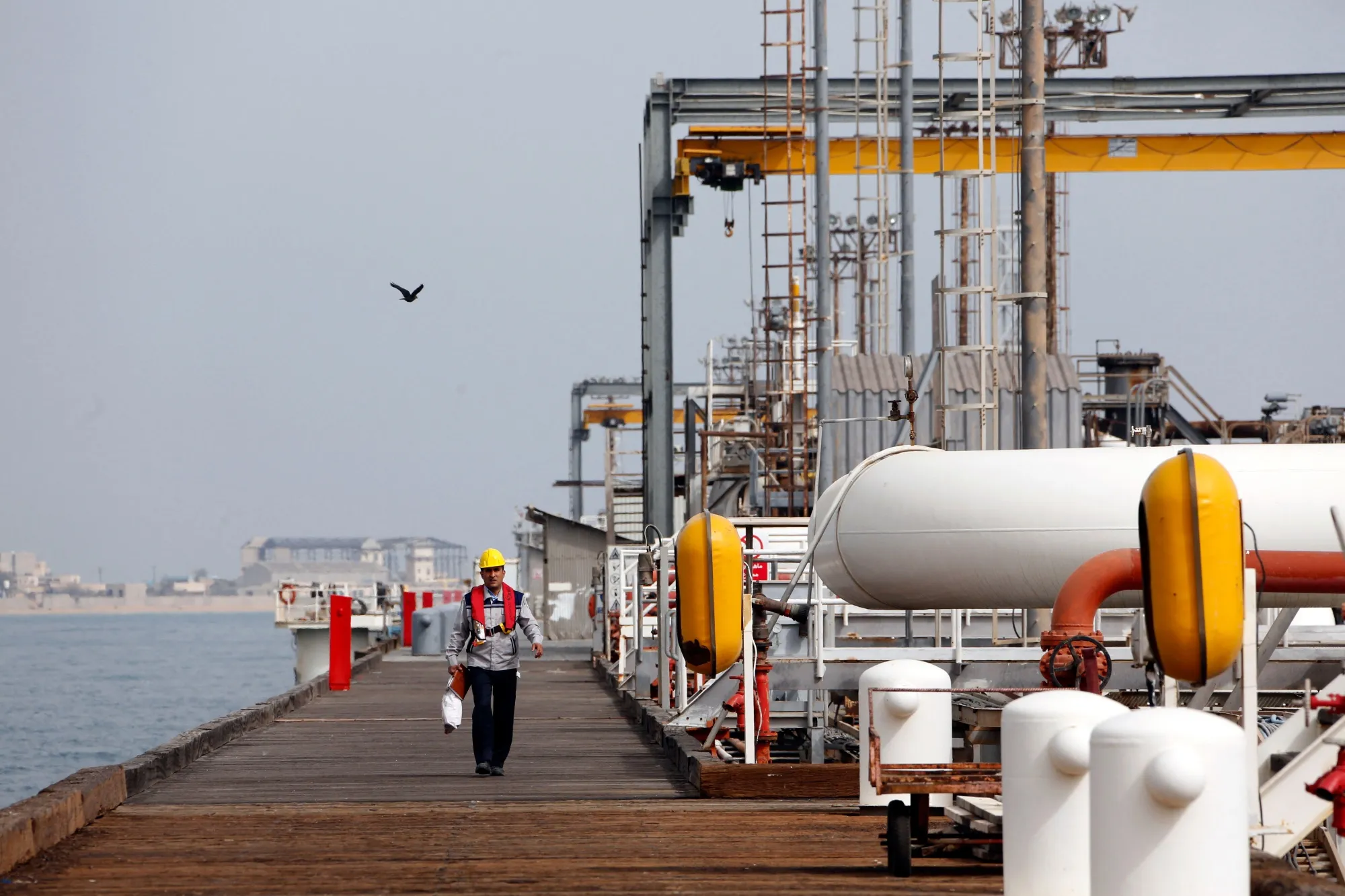 A&nbsp;worker&nbsp;on the platform of the oil facility on&nbsp;the Khark Island.&nbsp;