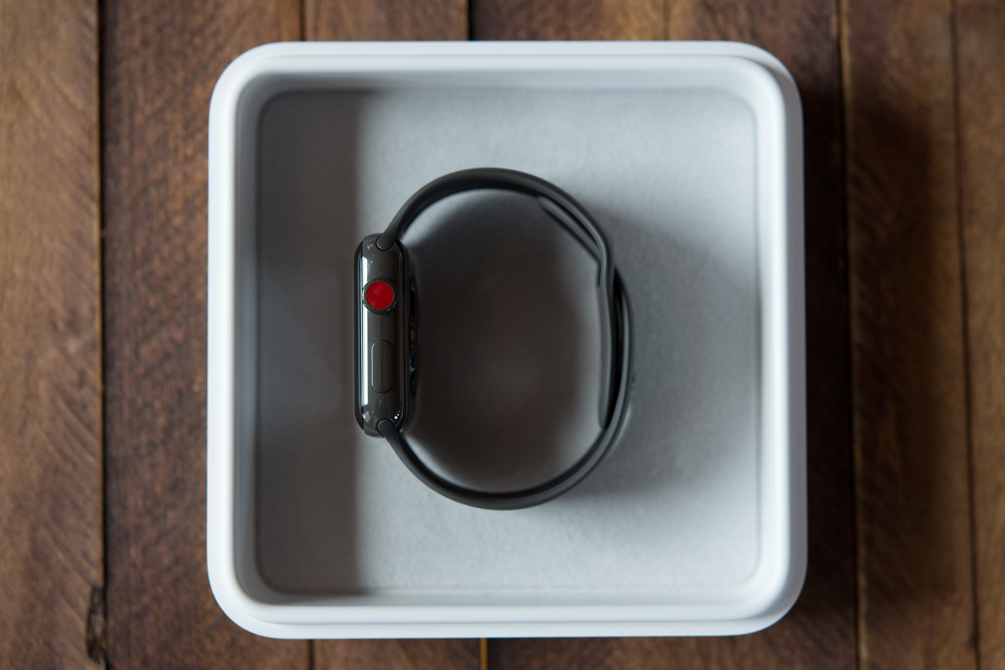 Apple watch series discount 3 red dot