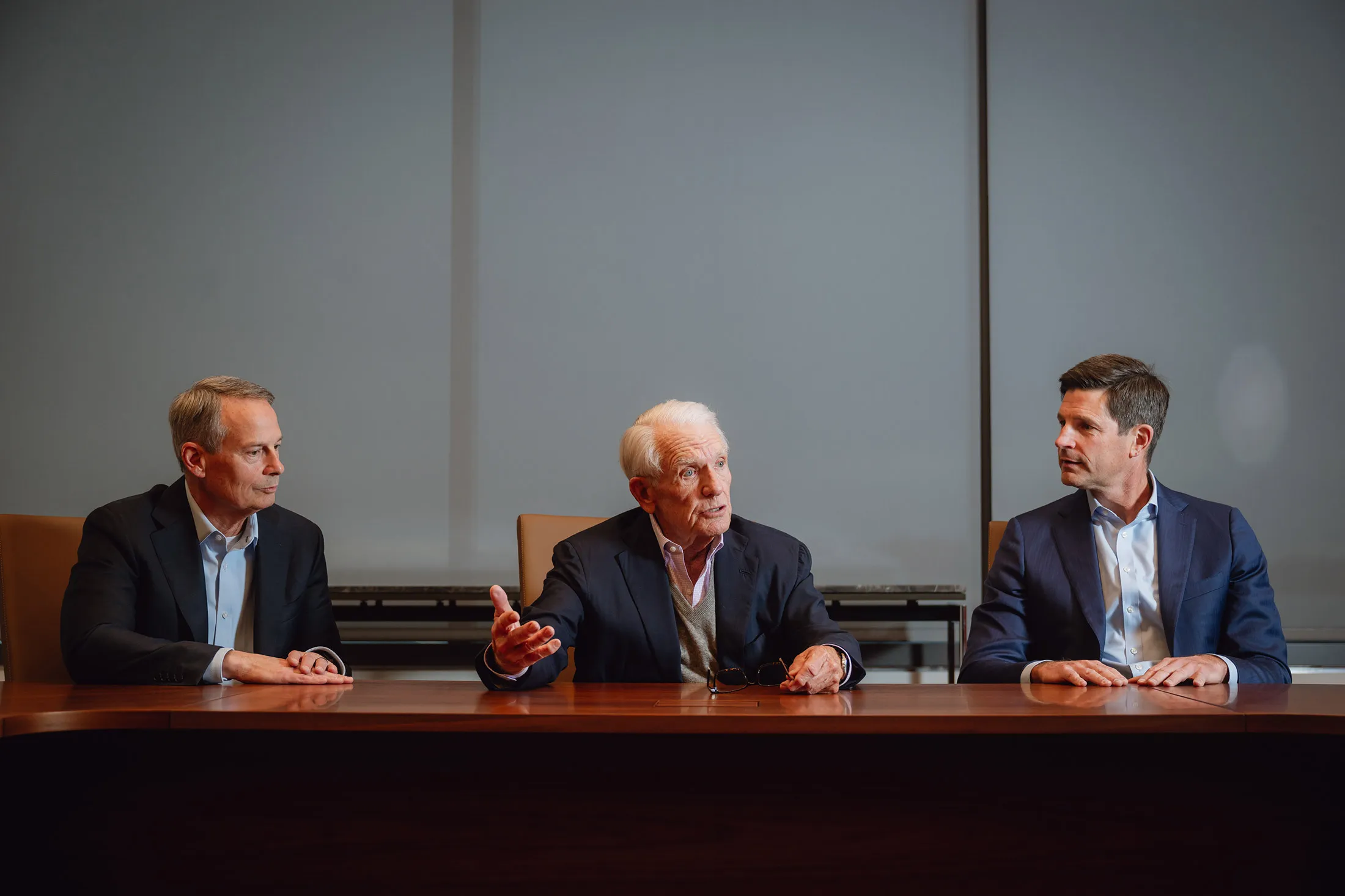 Charles Schwab Gets Fresh Start With New CEO After Challenging Period -  Bloomberg