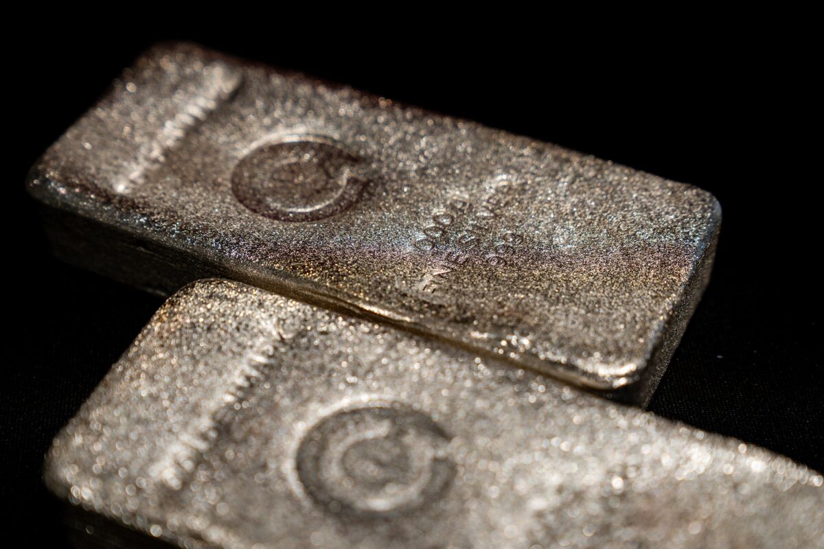 assets.bwbx.io image