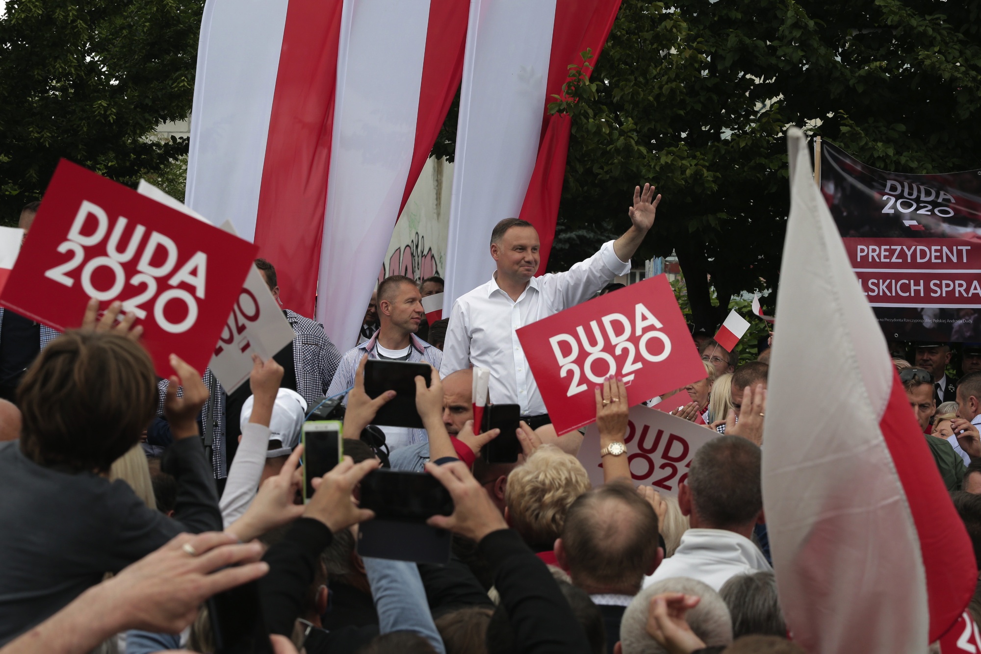 Andrzej Duda Wins 2nd Term After Tight Race in Poland - The New York Times