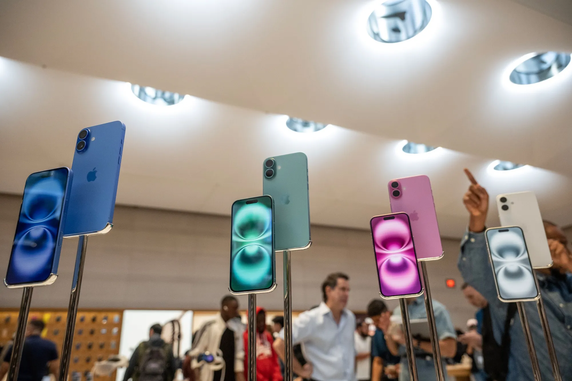 Apple iPhone 16 Plus smartphones.