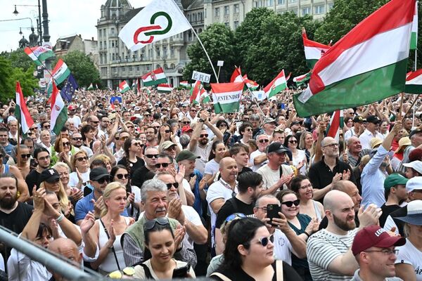 HUNGARY-POLITICS-VOTE-RALLY