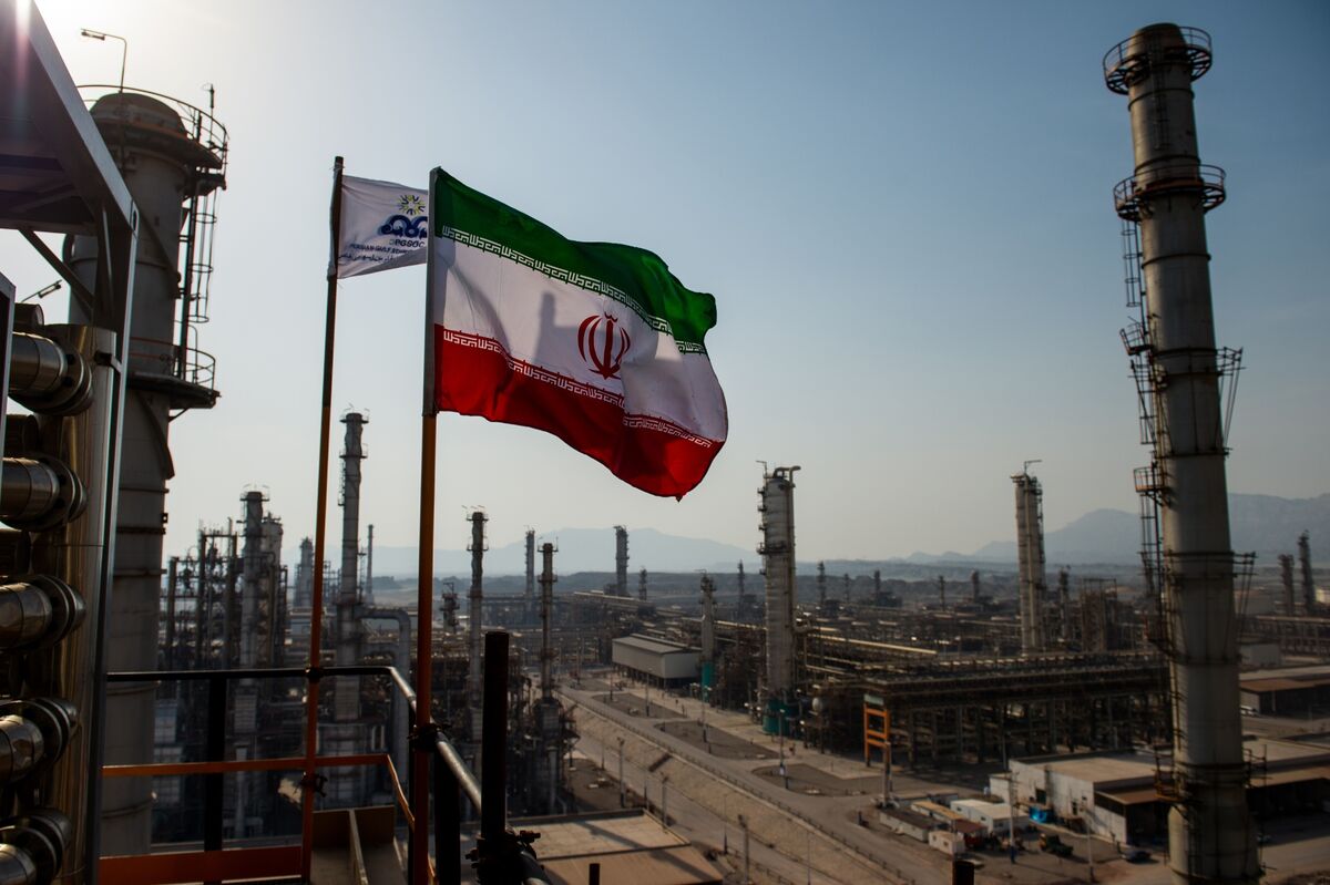 Iran and Iraq Reach Deal to Release Trapped Energy Payments - Bloomberg