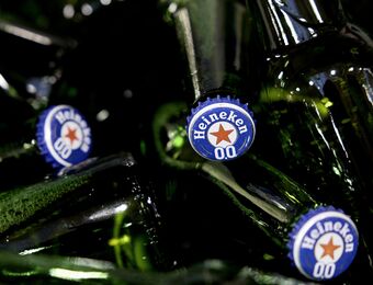 relates to From Heineken to Corona, Brewers Push No-Alcohol Beer and Sponsor Olympic Games