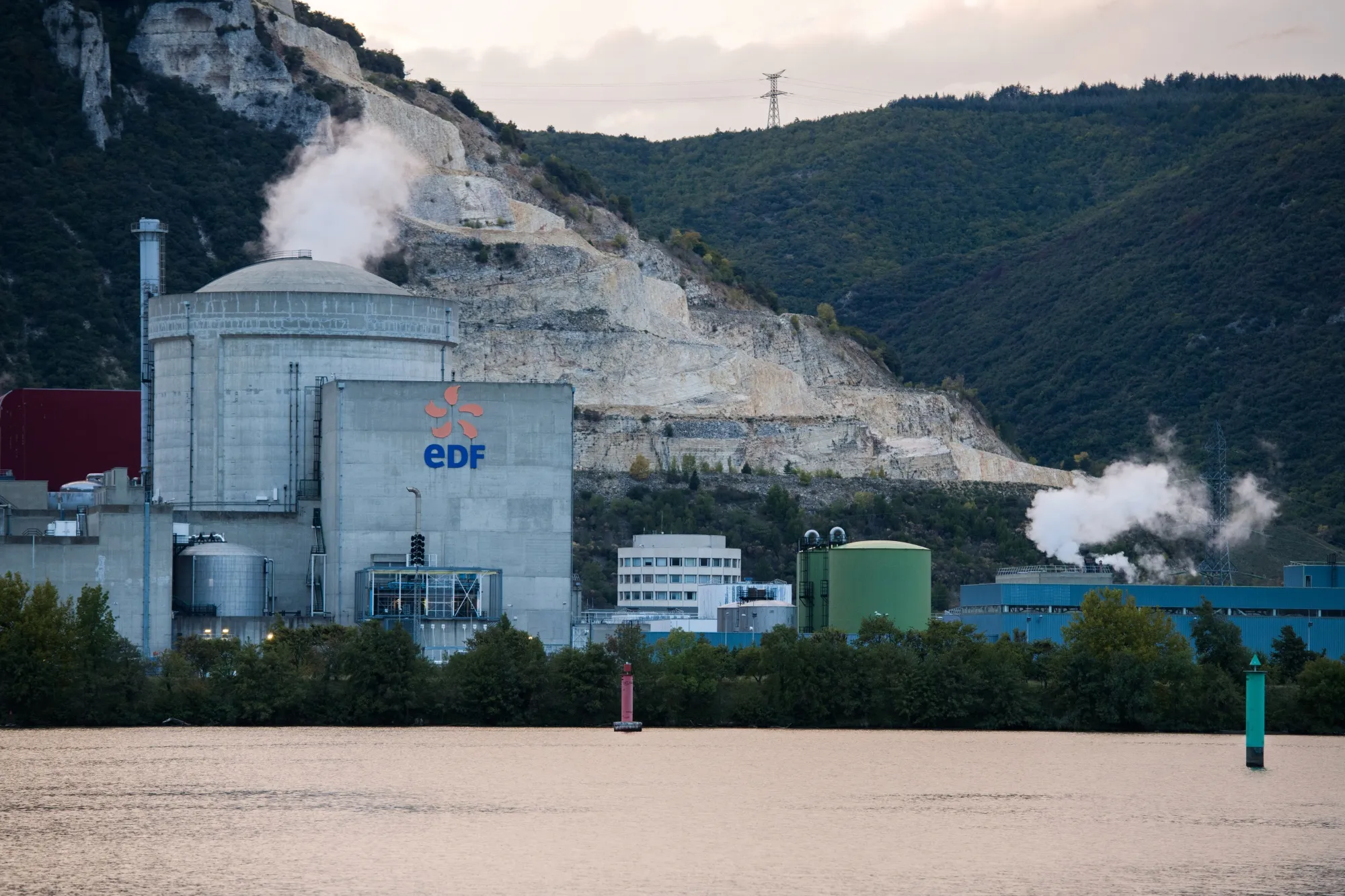 A reactor building at EDF’s&nbsp;power plant in Cruas, France.