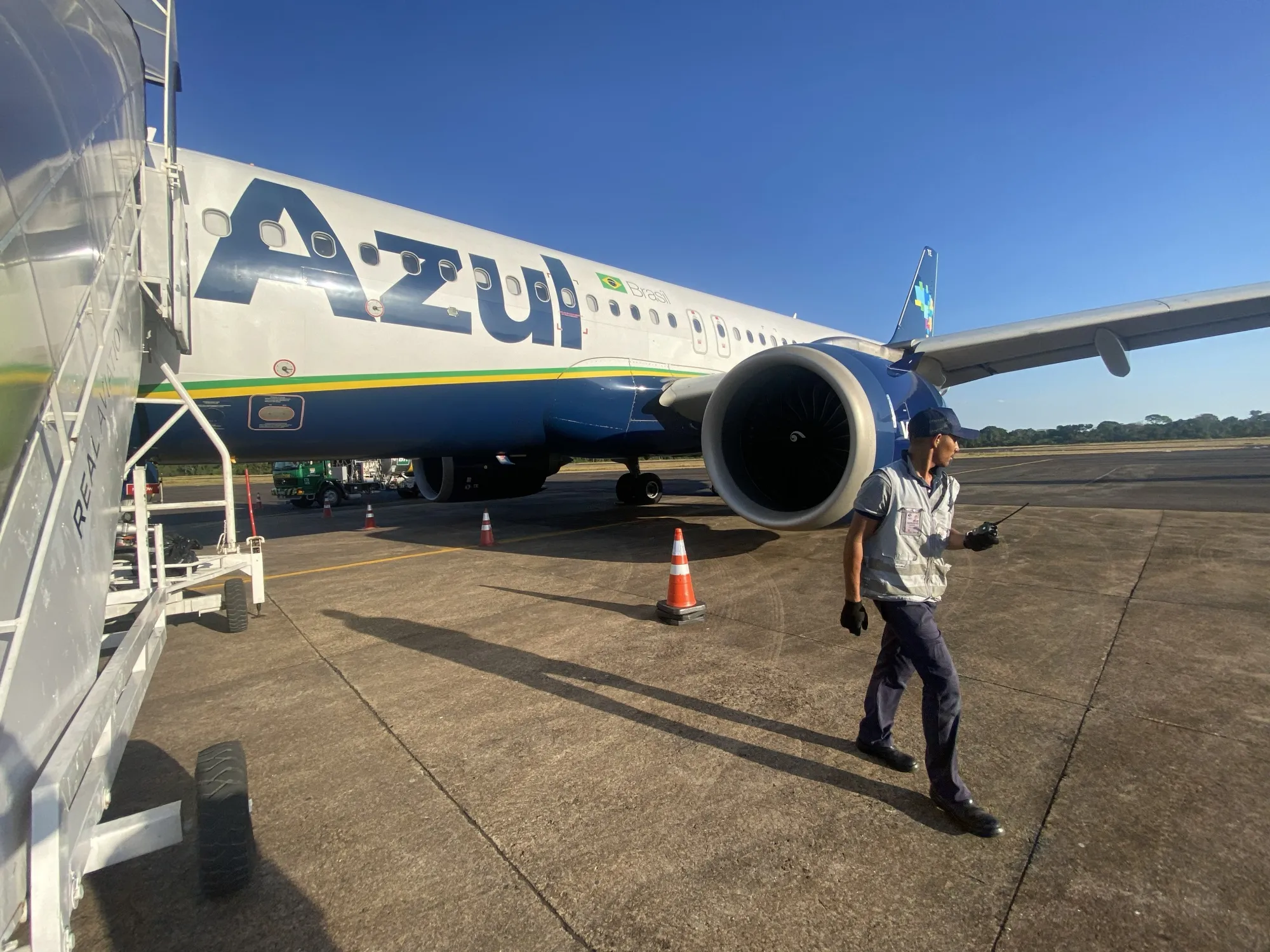 Azul Credit Rating Downgraded by S&P on Default-Like Exchange - Bloomberg